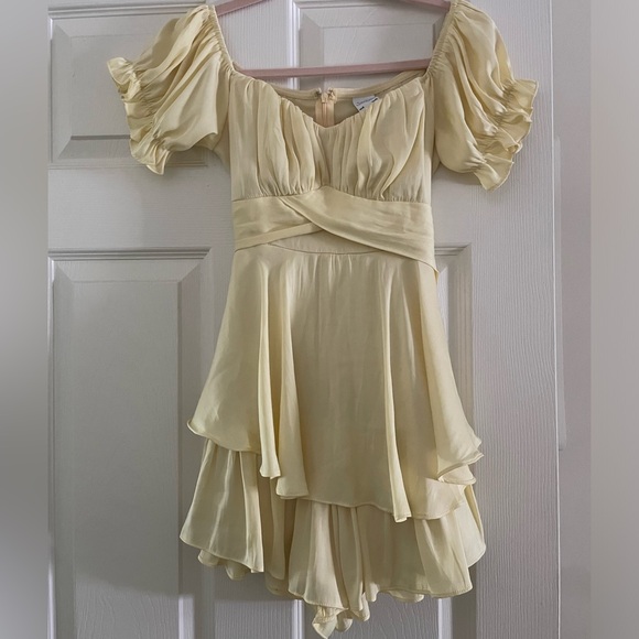 Selfie Leslie Yellow Romper - Picture 2 of 5